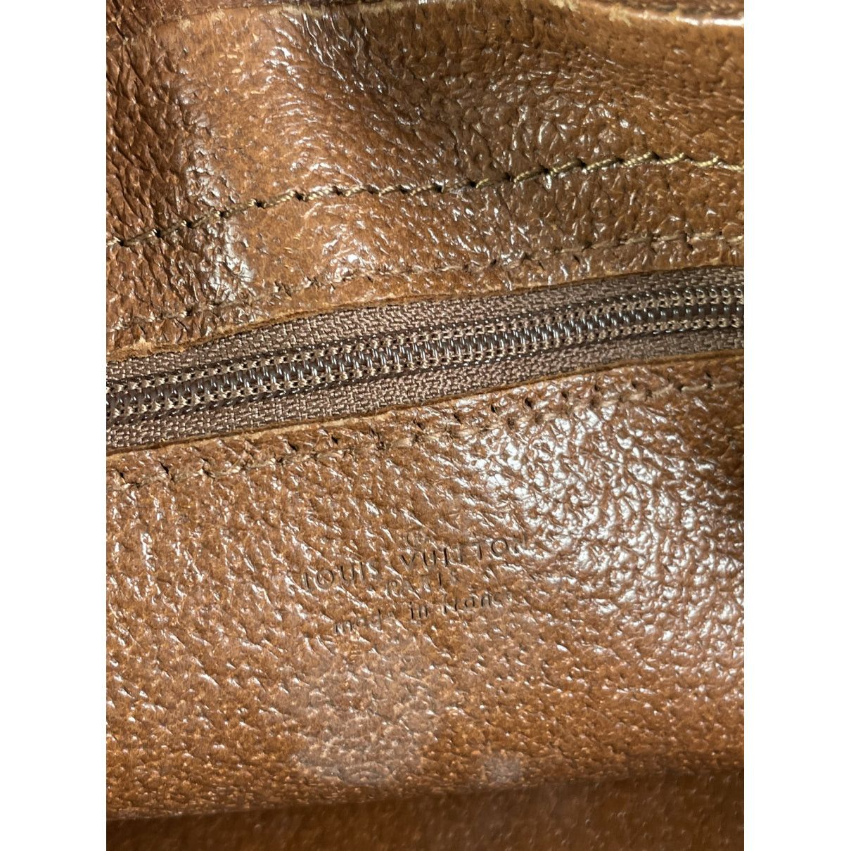 Louis Vuitton Chantilly Brown Leather Handbag Size ONE SIZE - 2 Thumbnail