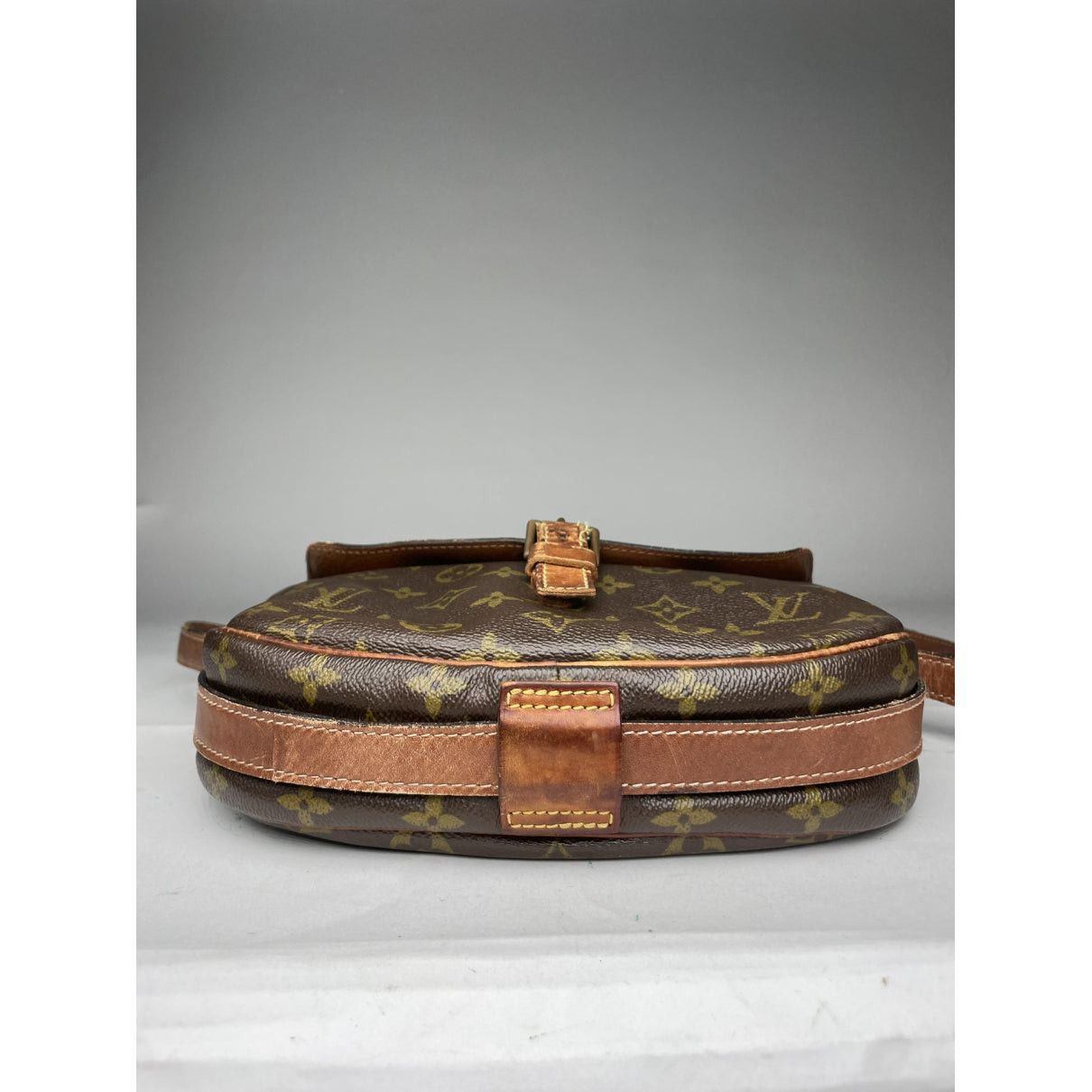 Louis Vuitton Chantilly Brown Leather Handbag Size ONE SIZE - 5 Thumbnail