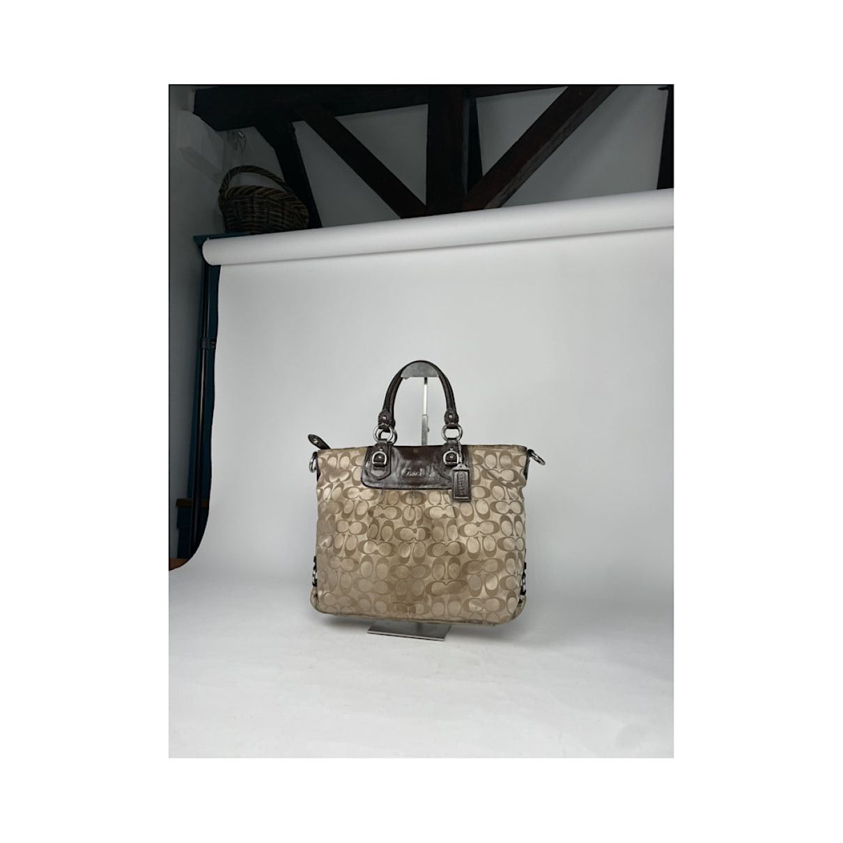 Coach Signature Sufflette Gold Leather Handbag Size ONE SIZE - 2 Thumbnail