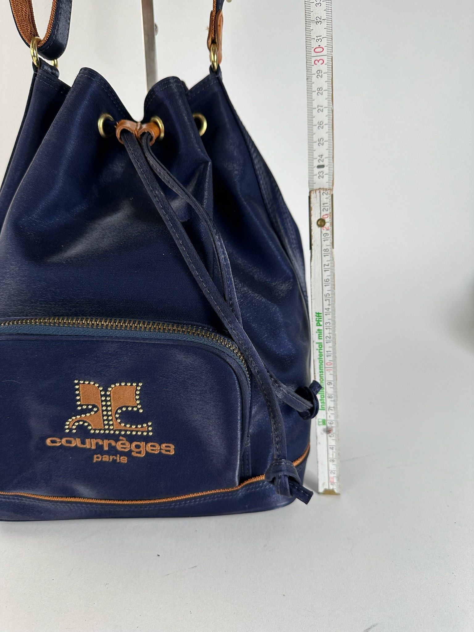 Courreges Vintage Paris leather bucket bag navy Size ONE SIZE - 2 Thumbnail