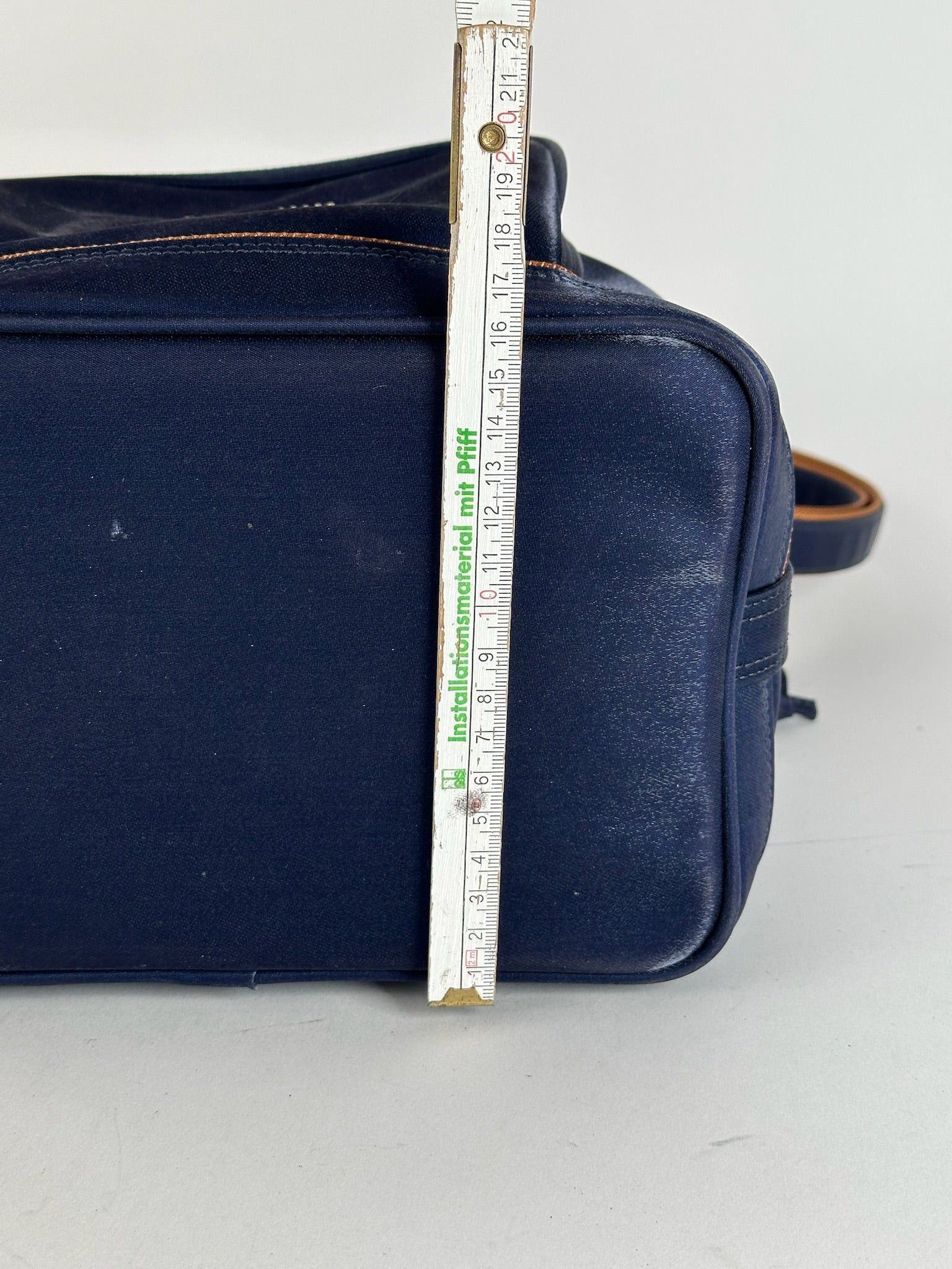 Courreges Vintage Paris leather bucket bag navy Size ONE SIZE - 11 Thumbnail