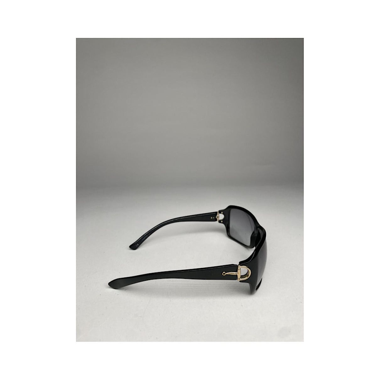 Gucci Black Plastic Sunglasses Size ONE SIZE - 4 Thumbnail