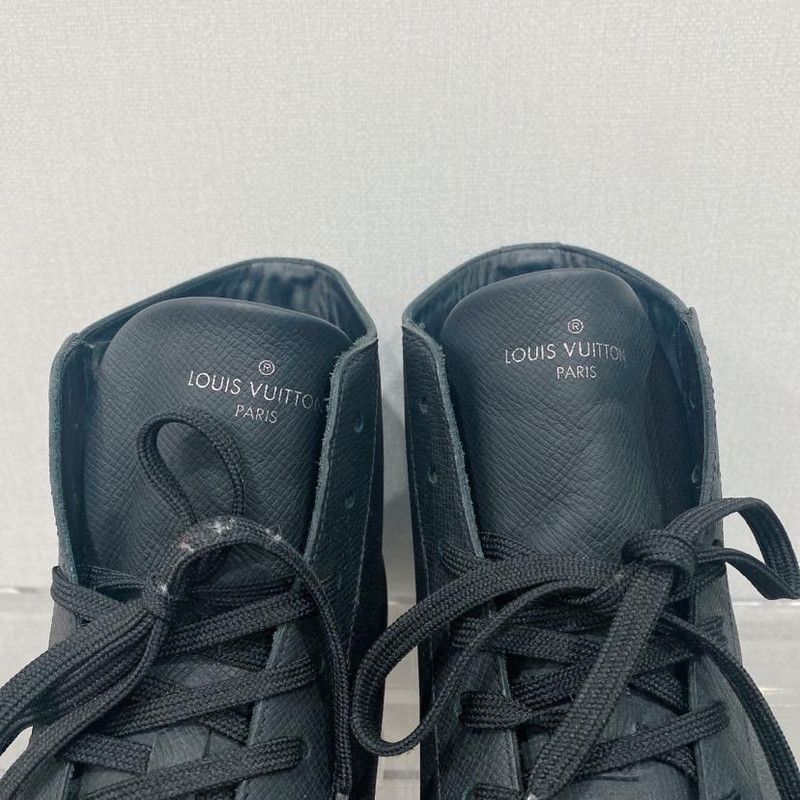 Louis Vuitton Louis Vuitton Tattoo High-top Fashion Sneakers 0079 Size US 8 / EU 41 - 6 Thumbnail