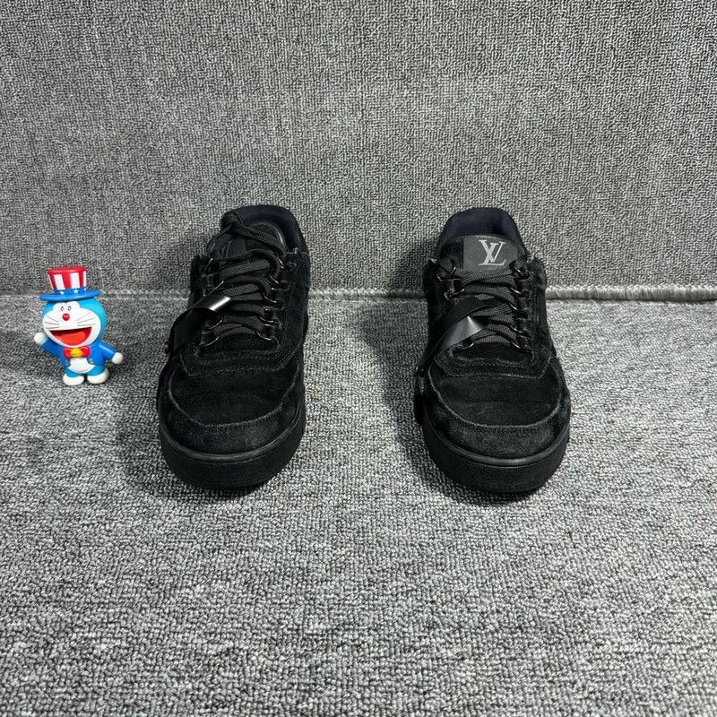 Louis Vuitton Louis Vuitton Black Trainer Sneakers 0079 Size US 8.5 / EU 41-42 - 2 Thumbnail