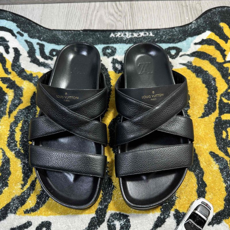 Louis Vuitton Louis Vuitton Comfortable Black Slide Sandals for Men 0079 Size US 7.5 / EU 40-41 - 2 Thumbnail