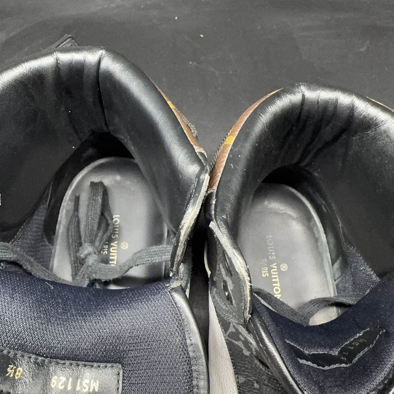 Louis Vuitton Louis Vuitton Rivoli Stylish High-Top Sneakers 0079 Size US 9 / EU 42 - 10 Thumbnail