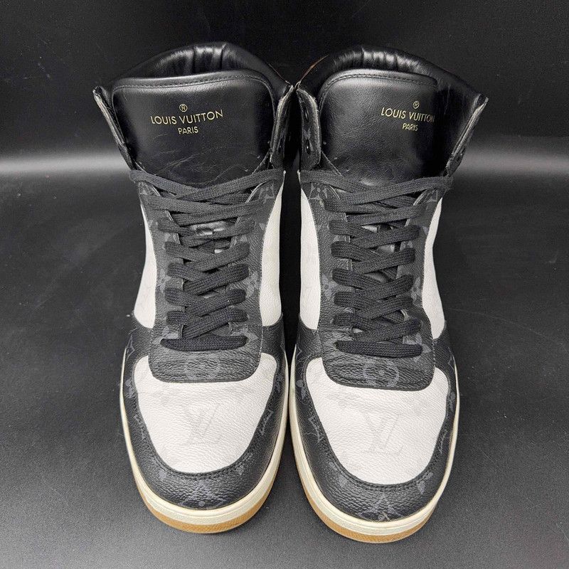 Louis Vuitton Louis Vuitton Rivoli Stylish High-Top Sneakers 0079 Size US 9 / EU 42 - 2 Thumbnail