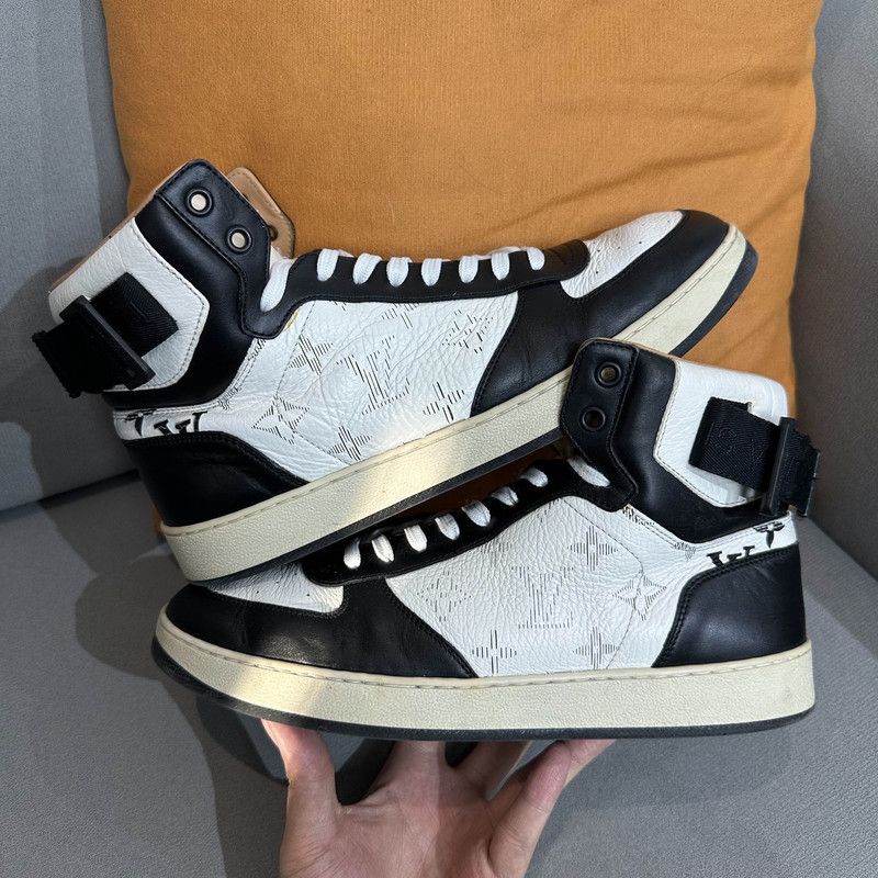 Louis Vuitton Louis Vuitton Rivoli Fashion High-Top Sneakers 0079 Size US 8.5 / EU 41-42 - 7 Thumbnail