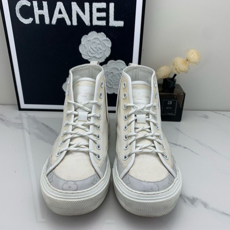 Louis Vuitton Louis Vuitton Monogram Canvas High-Top Sneakers 0079 Size US 8 / EU 41 - 2 Thumbnail