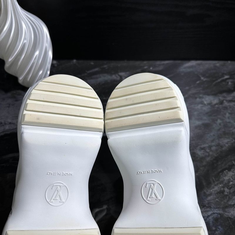 Louis Vuitton Louis Vuitton Stylish Low-Top Casual Sneakers 0079 Size US 5.5 / EU 38 - 9 Thumbnail
