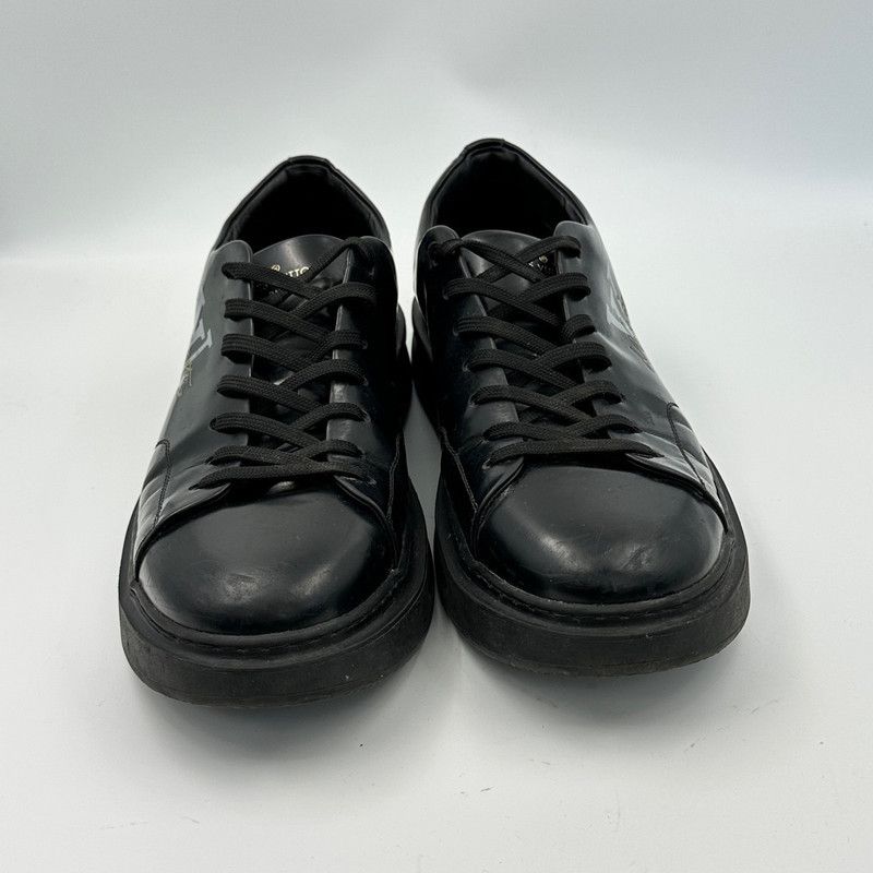 Louis Vuitton Louis Vuitton Black Leather Low-Top Sneakers 0079 Size US 9.5 / EU 42-43 - 2 Thumbnail