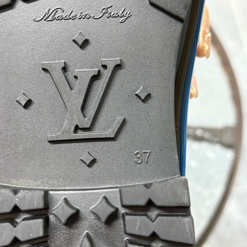 Louis Vuitton Louis Vuitton Black Rain Boots 0079 Size US 7.5 / EU 40-41 - 5 Thumbnail