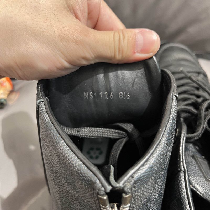 Louis Vuitton Louis Vuitton Black Checkerboard Lace-Up Sneakers 0079 Size US 9.5 / EU 42-43 - 5 Thumbnail