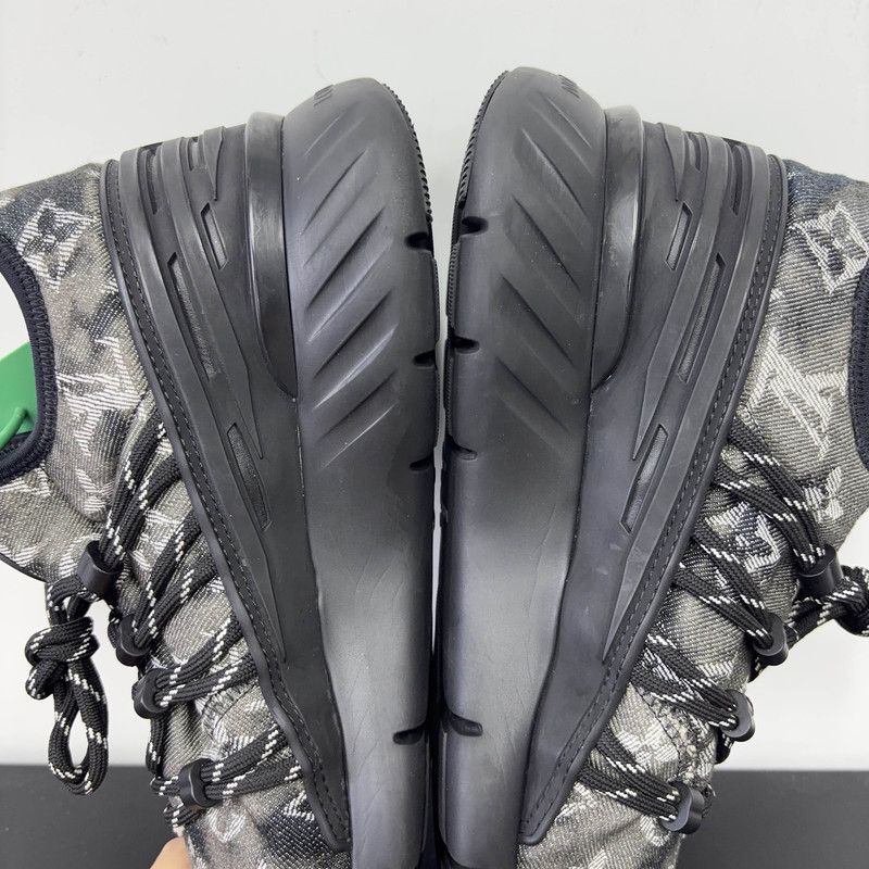 Louis Vuitton Louis Vuitton Fastlane Dye Black Athletic Shoes 0079 Size US 8 / EU 41 - 6 Thumbnail