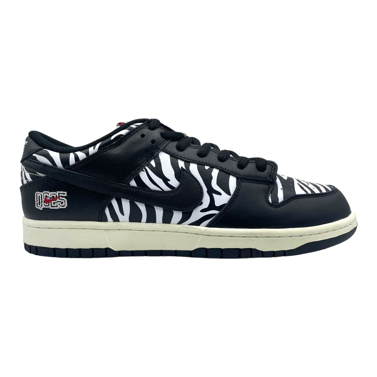SB Dunk Low OG QS Quartersnacks Zebra