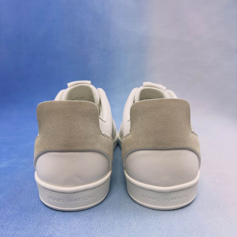 Louis Vuitton Louis Vuitton Classic White Lace-Up Sneakers 0079 Size US 8.5 / EU 41-42 - 3 Thumbnail