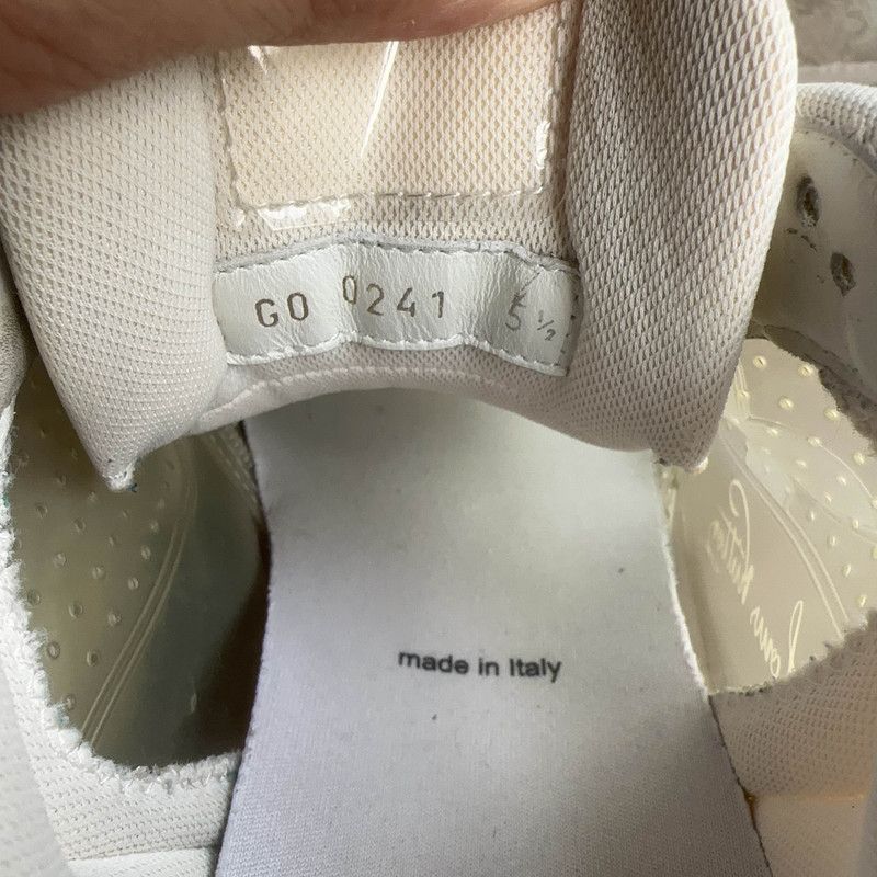 Louis Vuitton Louis Vuitton Trainer Transparent Logo Fashion Sneakers 0079 Size US 8.5 / EU 41-42 - 5 Thumbnail