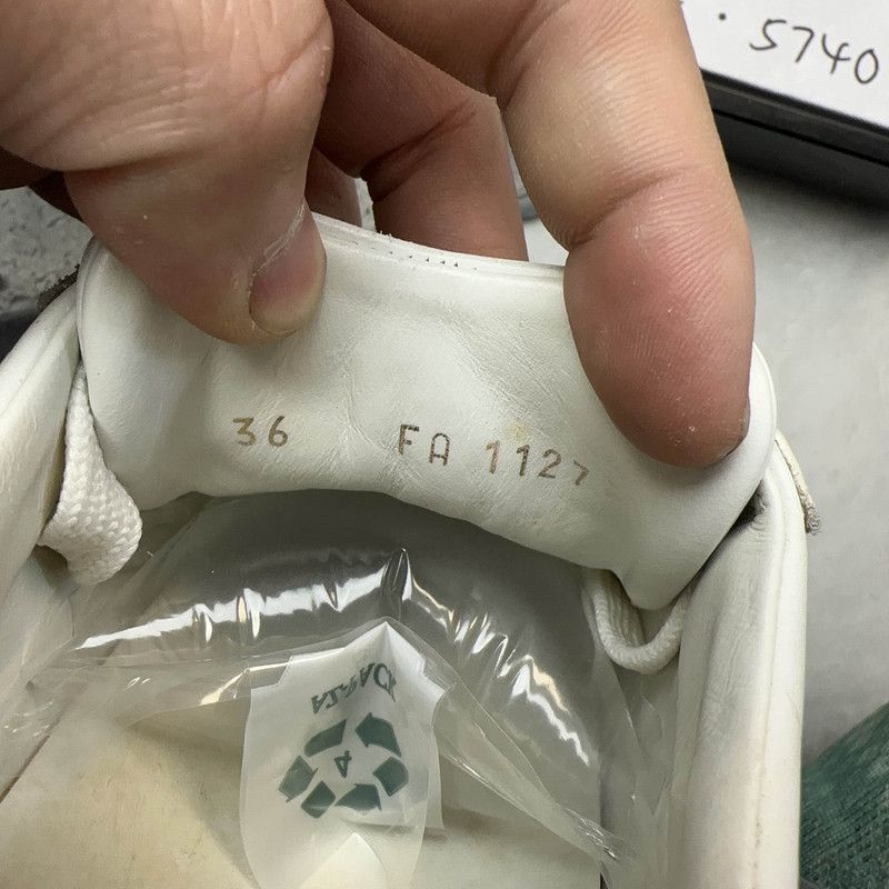 Louis Vuitton Louis Vuitton White Casual Sneakers 0079 Size US 5.5 / EU 38 - 5 Thumbnail
