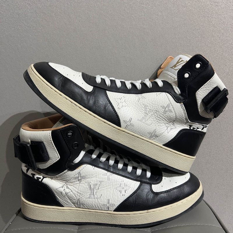 Louis Vuitton Louis Vuitton Rivoli Stylish High-Top Sneakers 0079 Size US 8.5 / EU 41-42 - 6 Thumbnail