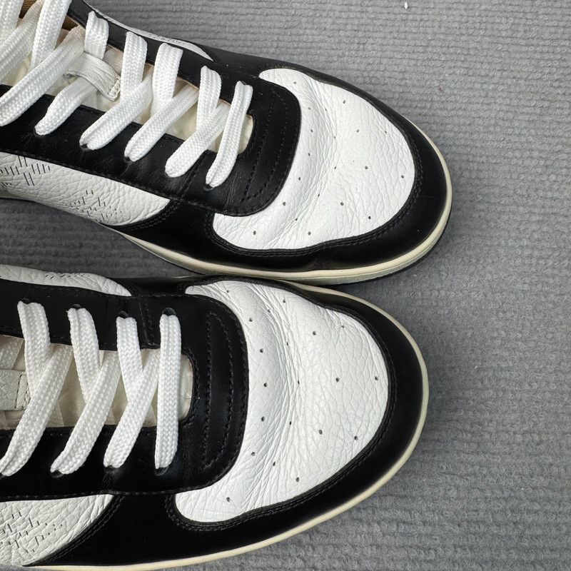 Louis Vuitton Louis Vuitton Rivoli High-Top Sneakers in Black and White 0079 Size US 8 / EU 41 - 6 Thumbnail