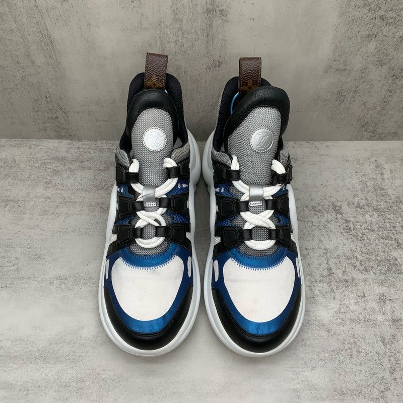 Louis Vuitton Louis Vuitton Leather Athletic Sneakers in White Black Blue 0079 Size US 7.5 / EU 40-41 - 2 Thumbnail