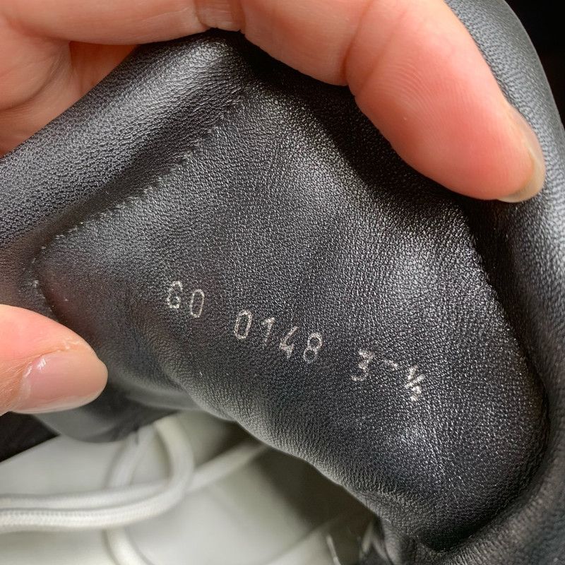 Louis Vuitton Louis Vuitton Leather Athletic Sneakers in White Black Blue 0079 Size US 7.5 / EU 40-41 - 5 Thumbnail