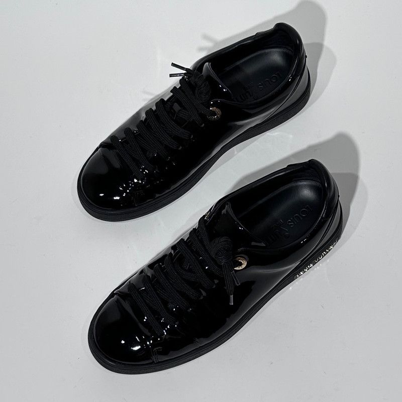 Louis Vuitton Louis Vuitton Stylish Black Sneakers for Casual Wear 0079 Size US 5 / EU 37 - 3 Thumbnail