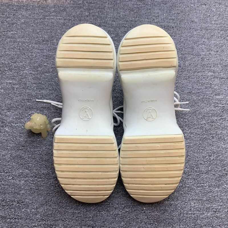 Louis Vuitton Louis Vuitton White and Brown Low-Top Sneakers 0079 Size US 7.5 / EU 40-41 - 4 Thumbnail