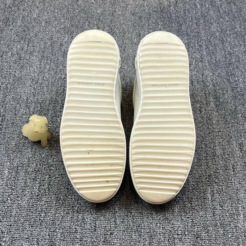 Louis Vuitton Louis Vuitton Classic Logo Round Toe Sneakers 0079 Size US 6.5 / EU 39-40 - 6 Thumbnail