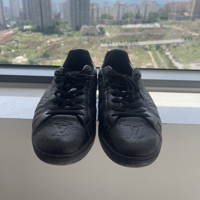 Louis Vuitton Louis Vuitton Luxembourg Black Casual Sneakers 0079 Size US 8.5 / EU 41-42 - 2 Thumbnail