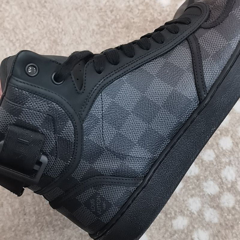 Louis Vuitton Louis Vuitton Rivoli High-Top Sneakers for Men 0079 Size US 8 / EU 41 - 11 Thumbnail