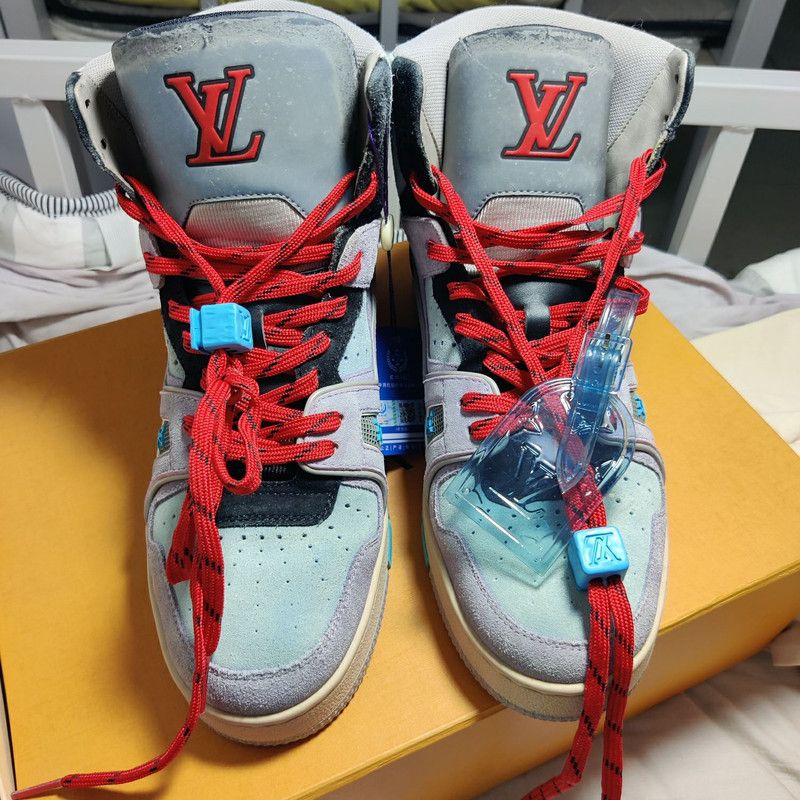 Louis Vuitton Louis Vuitton Vintage Logo High-Top Sneakers 0079 Size US 8.5 / EU 41-42 - 2 Thumbnail