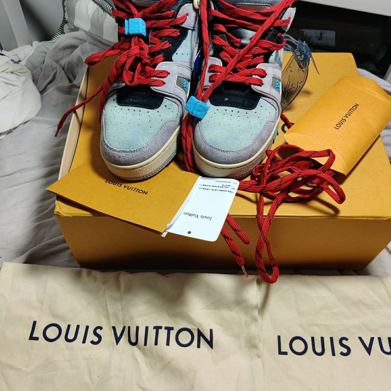 Louis Vuitton Louis Vuitton Vintage Logo High-Top Sneakers 0079 Size US 8.5 / EU 41-42 - 10 Thumbnail