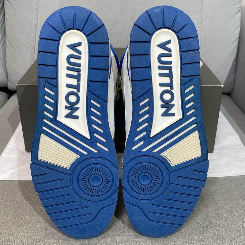 Louis Vuitton Louis Vuitton Trainer Fashion Sneakers in Blue and White 0079 Size US 8.5 / EU 41-42 - 4 Thumbnail