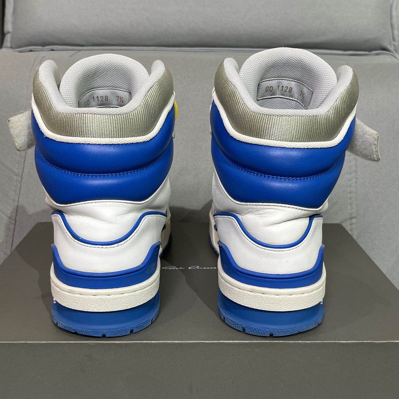 Louis Vuitton Louis Vuitton Trainer Fashion Sneakers in Blue and White 0079 Size US 8.5 / EU 41-42 - 3 Thumbnail
