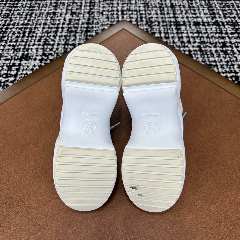 Louis Vuitton Louis Vuitton Archlight Sneakers in Gray White Blue 0079 Size US 5.5 / EU 38 - 4 Thumbnail