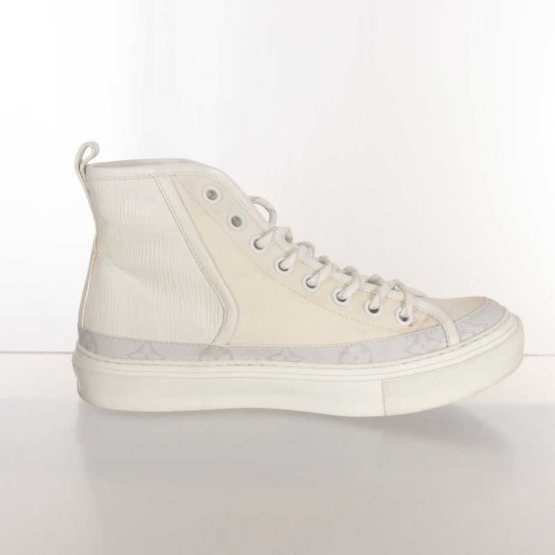 Louis Vuitton Louis Vuitton Monogram High-Top Sneakers in White 0079 Size US 7 / EU 40 - 5 Thumbnail