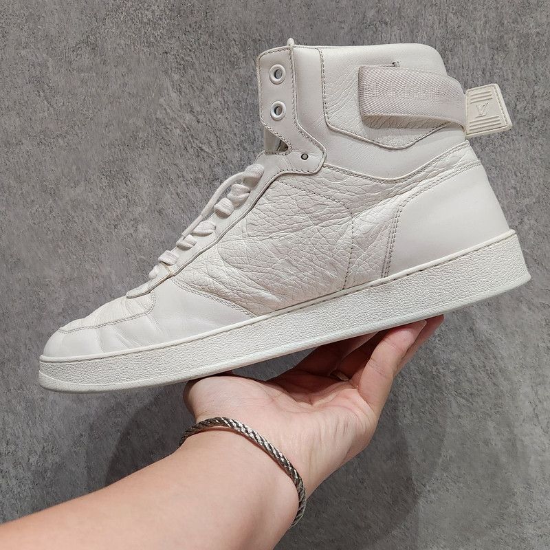 Louis Vuitton Louis Vuitton Rivoli High-Top Sneakers for Men 0079 Size US 9.5 / EU 42-43 - 7 Thumbnail