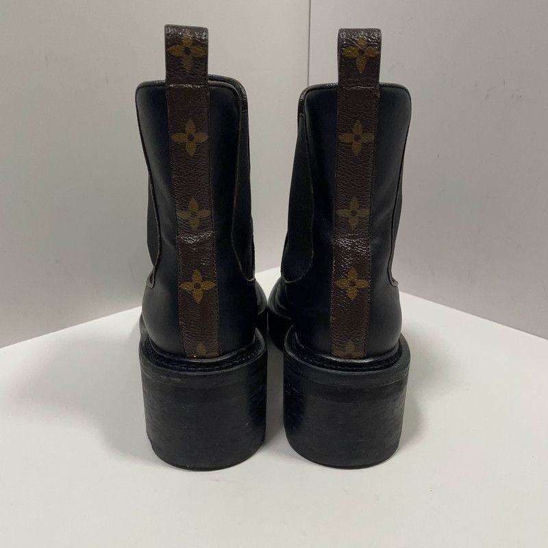 Louis Vuitton Louis Vuitton Black Chelsea Boots 0079 Size US 7.5 / EU 40-41 - 3 Thumbnail