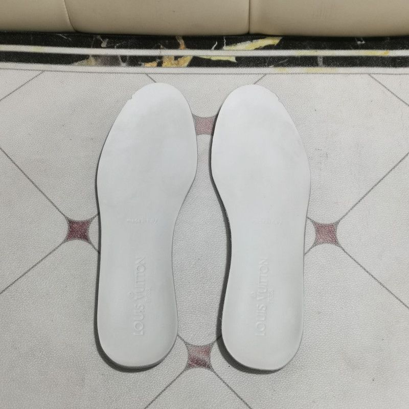 Louis Vuitton Louis Vuitton Purple Lifestyle Casual Sneakers 0079 Size US 5.5 / EU 38 - 16 Thumbnail