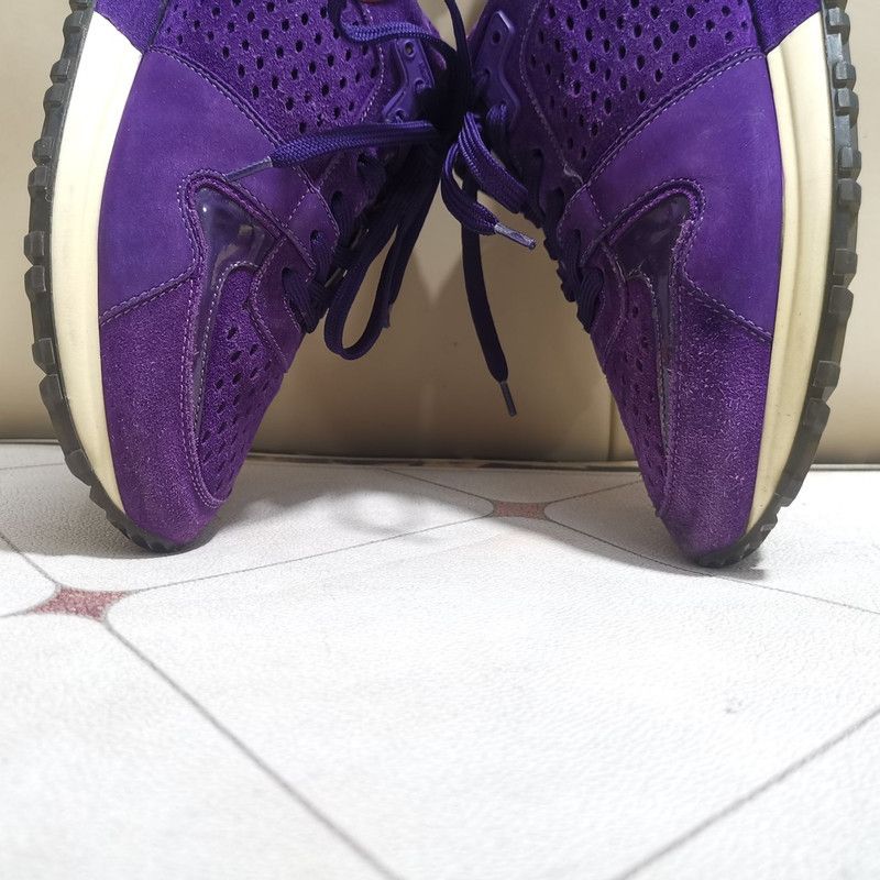 Louis Vuitton Louis Vuitton Purple Lifestyle Casual Sneakers 0079 Size US 5.5 / EU 38 - 11 Thumbnail