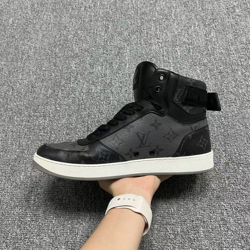 Louis Vuitton Louis Vuitton Rivoli High-Top Fashion Sneakers 0079 Size US 8 / EU 41 - 8 Thumbnail
