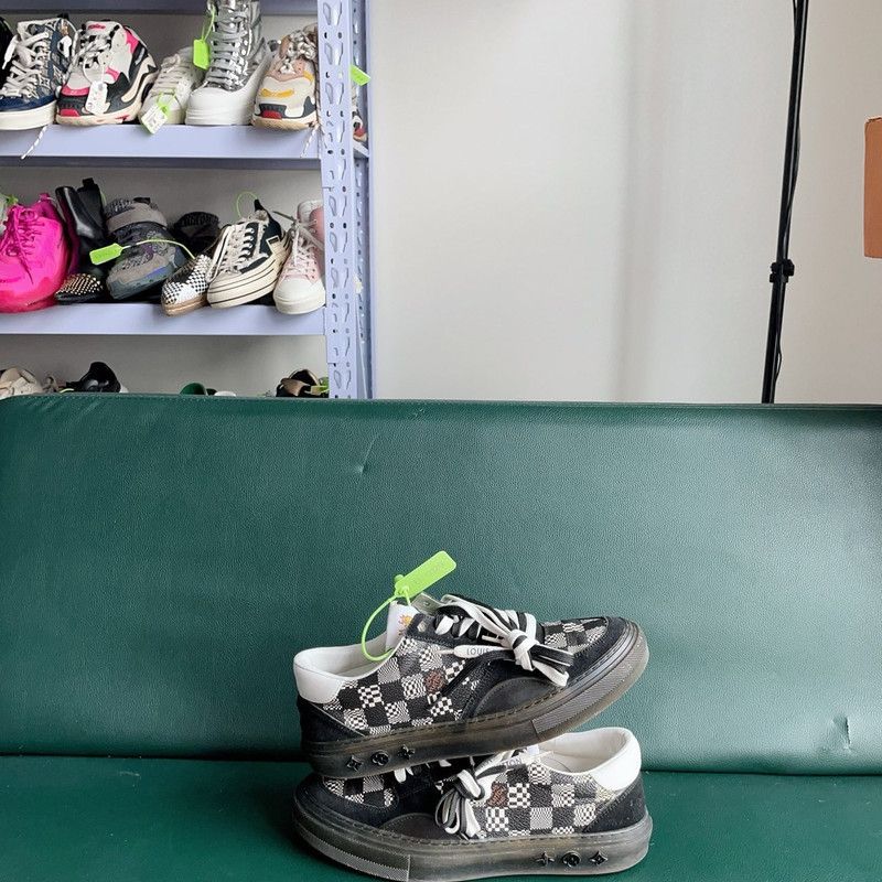 Louis Vuitton Louis Vuitton Ollie Low-Top Sneaker in Black 0079 Size US 8.5 / EU 41-42 - 6 Thumbnail