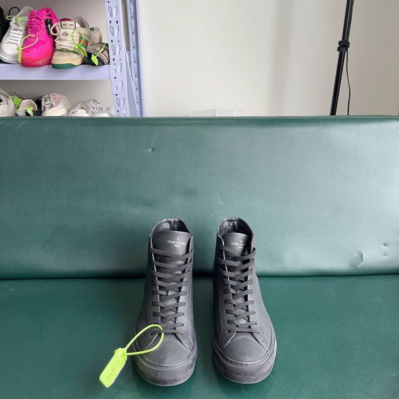 Louis Vuitton Louis Vuitton Tattoo High-Top Fashion Sneakers 0079 Size US 9.5 / EU 42-43 - 2 Thumbnail
