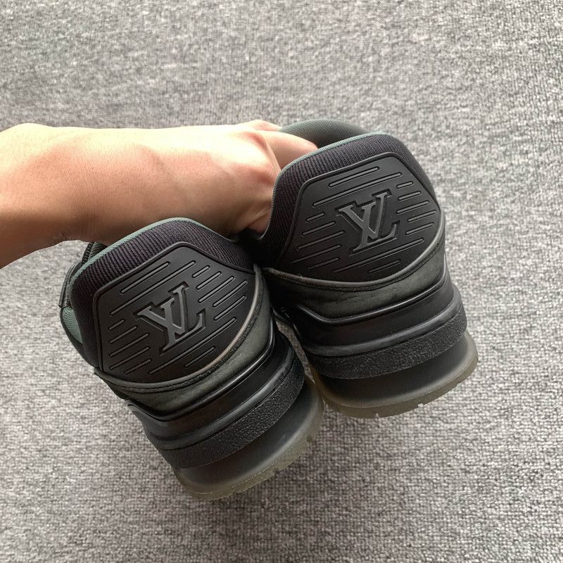 Louis Vuitton Louis Vuitton Trainer Black Stylish Sneakers 0079 Size US 8.5 / EU 41-42 - 3 Thumbnail