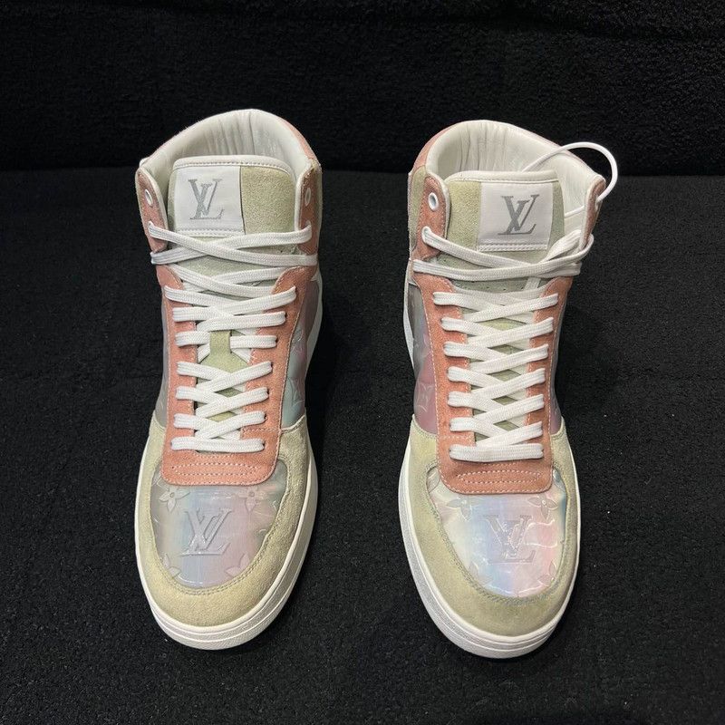 Louis Vuitton Louis Vuitton Laser Gradient High-Top Sneakers 0079 Size US 8.5 / EU 41-42 - 2 Thumbnail