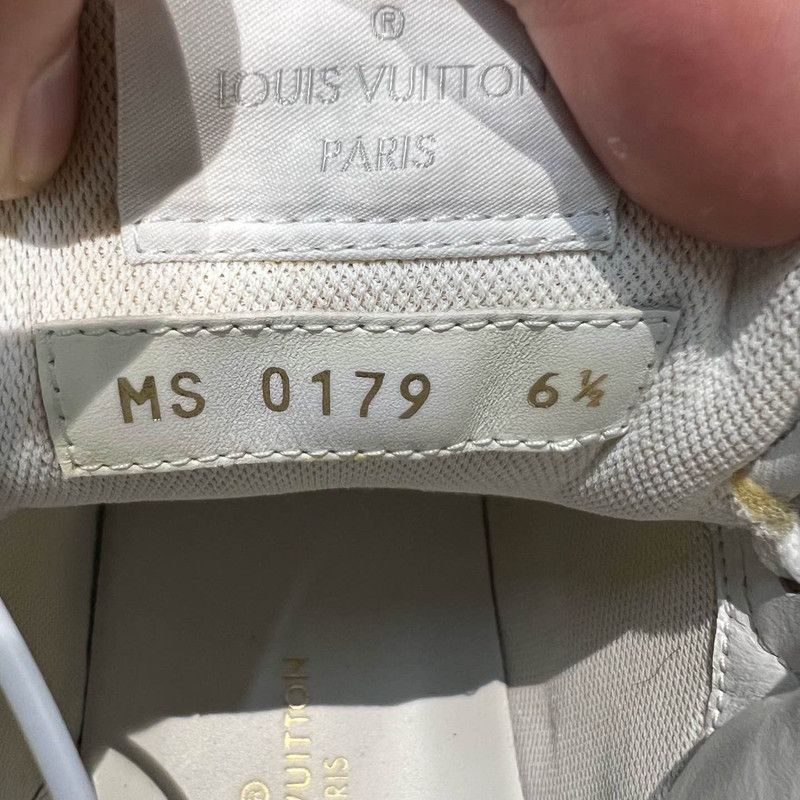 Louis Vuitton Louis Vuitton Laser Gradient High-Top Sneakers 0079 Size US 8.5 / EU 41-42 - 5 Thumbnail