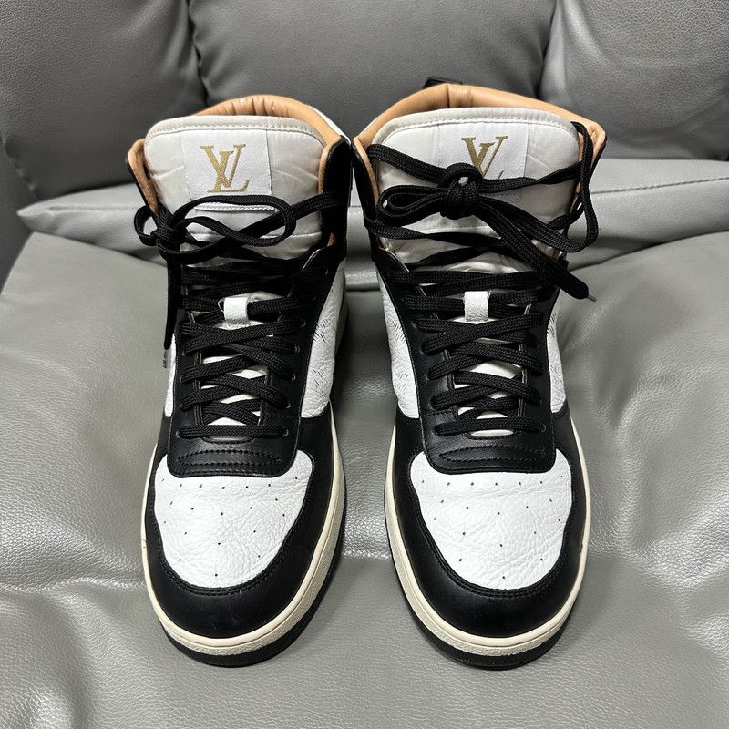 Louis Vuitton Louis Vuitton Rivoli Black Fashion Sneakers 0079 Size US 7.5 / EU 40-41 - 2 Thumbnail