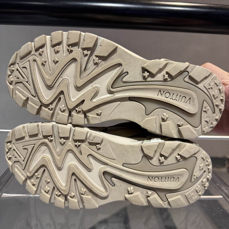 Louis Vuitton Louis Vuitton Runner Tatic Low-Top Sneakers 0079 Size US 7.5 / EU 40-41 - 4 Thumbnail