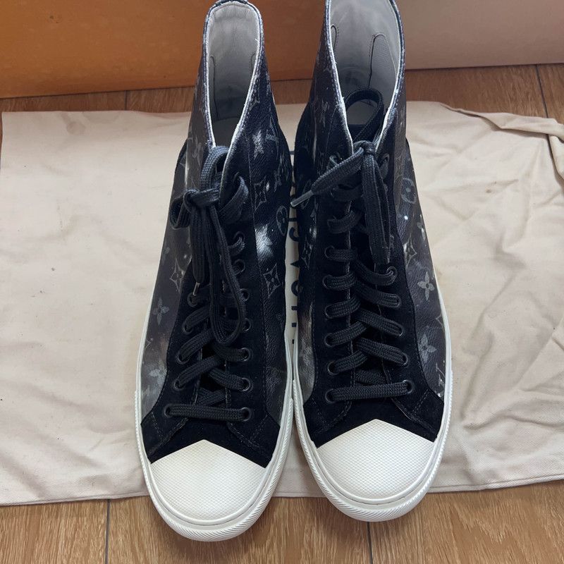 Louis Vuitton Louis Vuitton High-Top Fashion Sneakers in Black 0079 Size US 8 / EU 41 - 2 Thumbnail